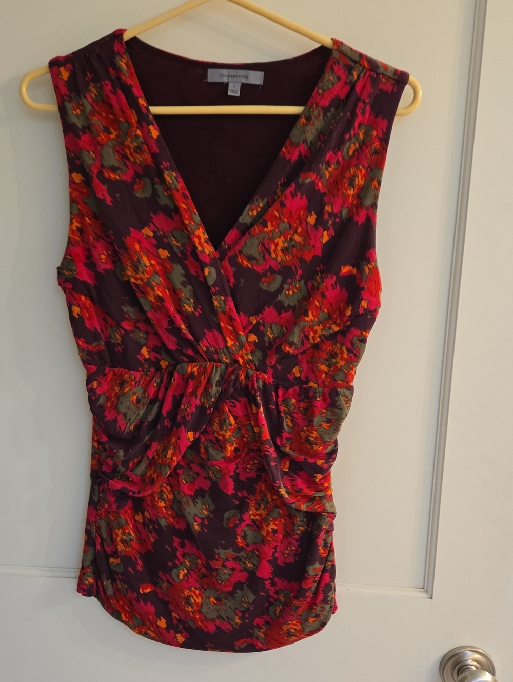 Classiques Entier Sleeveless Silk Faux-Wrap Top In Burgandy Floral